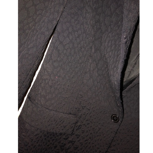 Fitted Blazer - Picture 3 of 3